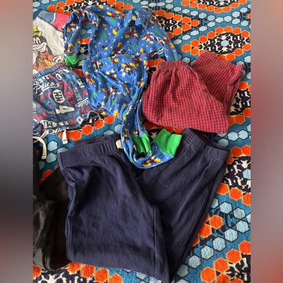 Disney Boys Mickey Mouse Pajamas & assorted items - Picture 2 of 4